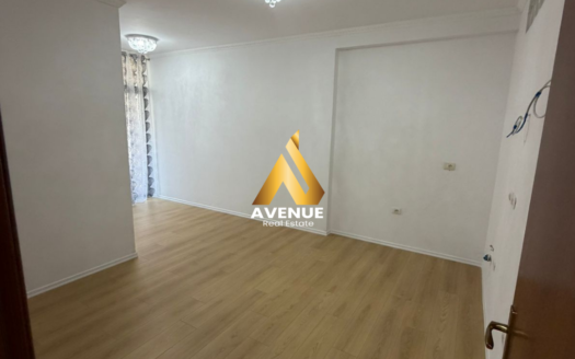 Shitet apartament 2+1– Fresk