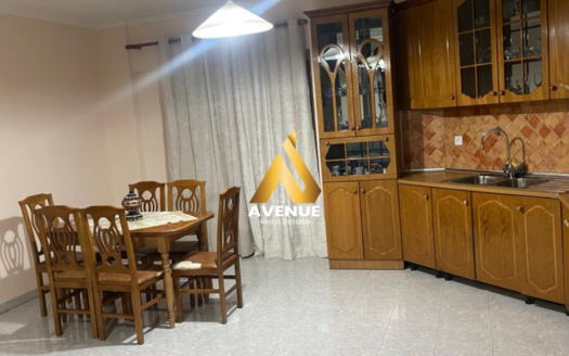 JEPET ME QERA 2+1 – LAPRAKE