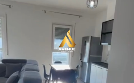 JEPET ME QERA 2+1 – UNIVERS CITY