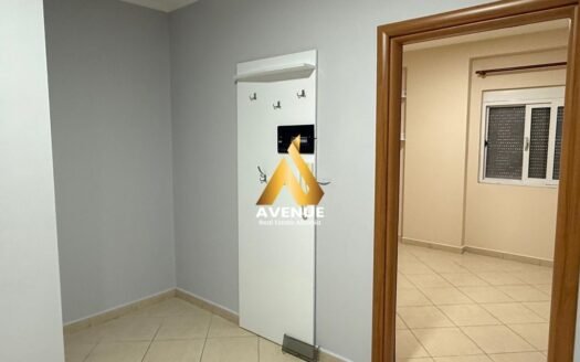 JEPET ME QERA 2+1 – RIZA CEROVA