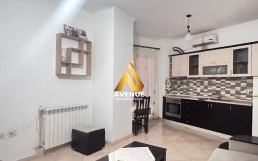 Jepet me qira apartament 1+1 pranë UET, Rr. “Xhanfize Keko”, Tiranë