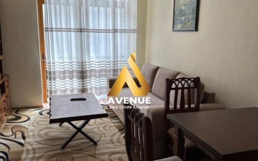 SHTËPI ME QERA – ISH BLLOKU, PRANE  FAKULTETIT JURIDIK