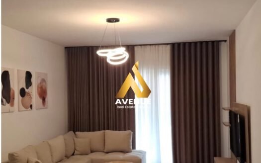 APARTAMENT 2+1 ME QERA LAPRAKË, RRUGA DRITAN HOXHA, KOMPLEKSI AURA, TIRANË